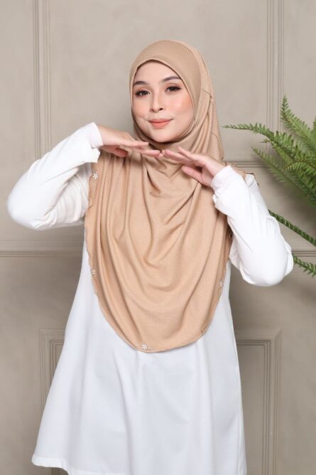 DELILA HIJAB – Cream
