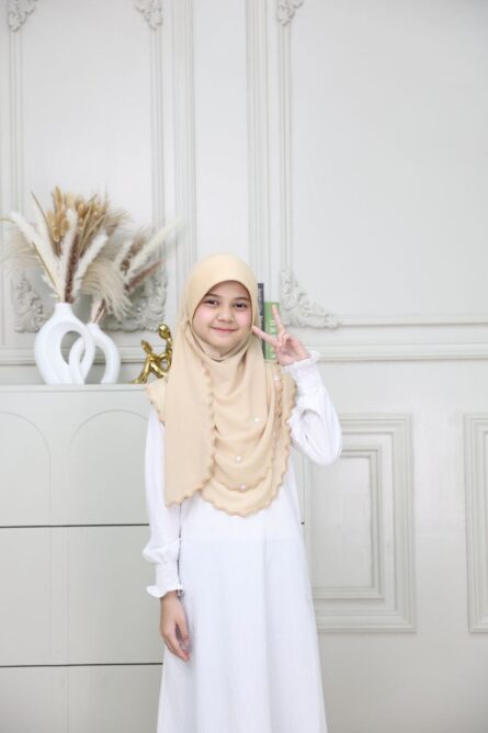 AILINDA KIDS – Cream